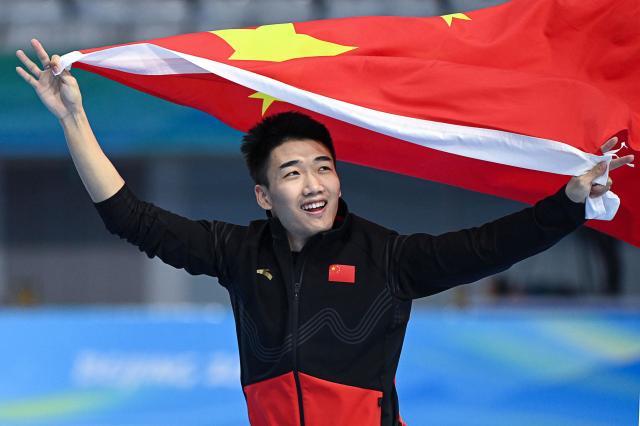 九游正版入口-冬奥12日综述：高亭宇夺金创历史 36岁老将夺双冠